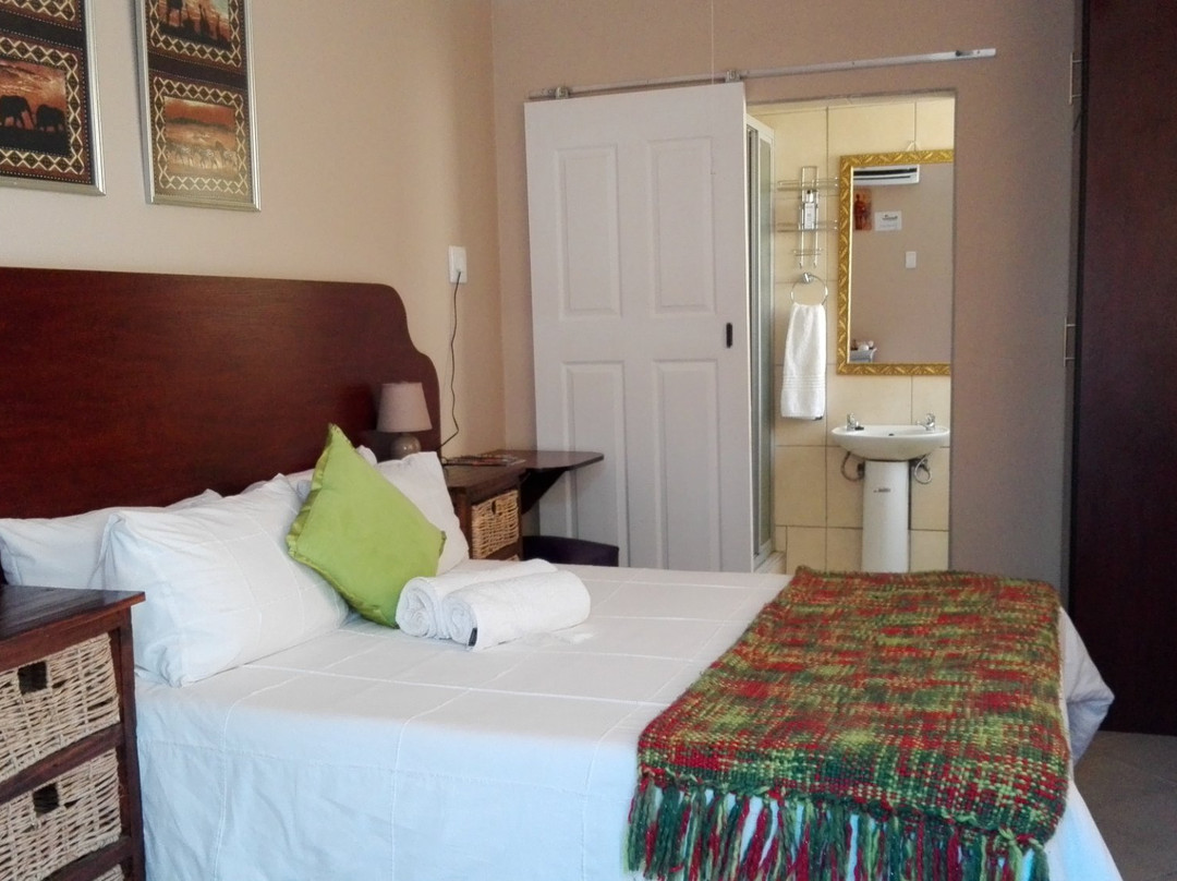 Rainbow Guest House & Tours主图