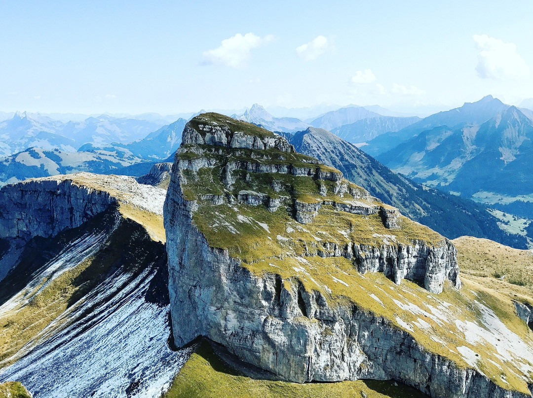 Via Ferrata de la Tour d’Aï-莱森必去景点