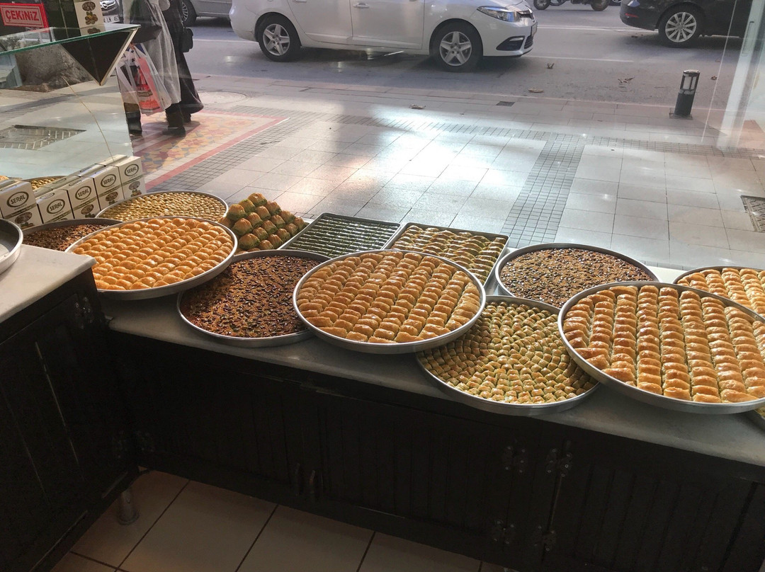 Seral Baklava