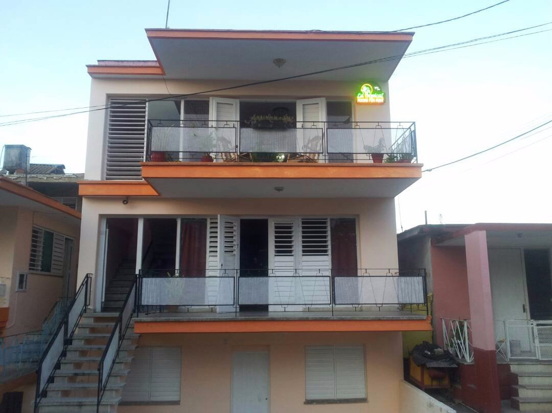 Minas de Matahambre酒店住宿-Casa La Tropical