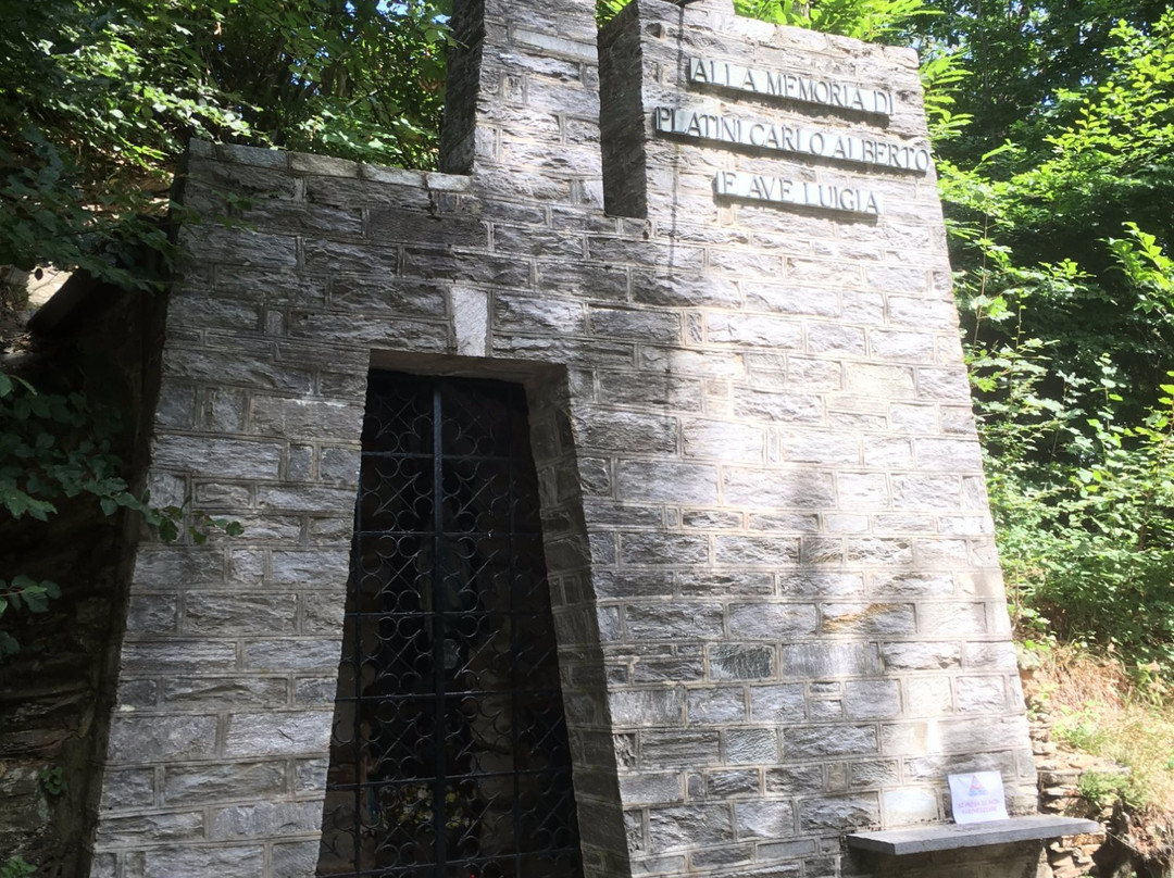 Chiesa e Complesso di San Salvatore-Massino Visconti必去景点