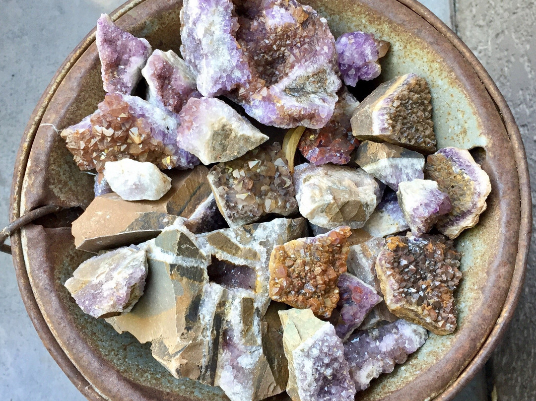 The Blue Point Amethyst Mine-Shuniah必去景点