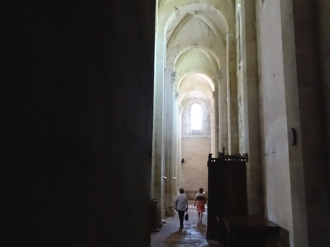 Abbaye de Vertheuil景点图片