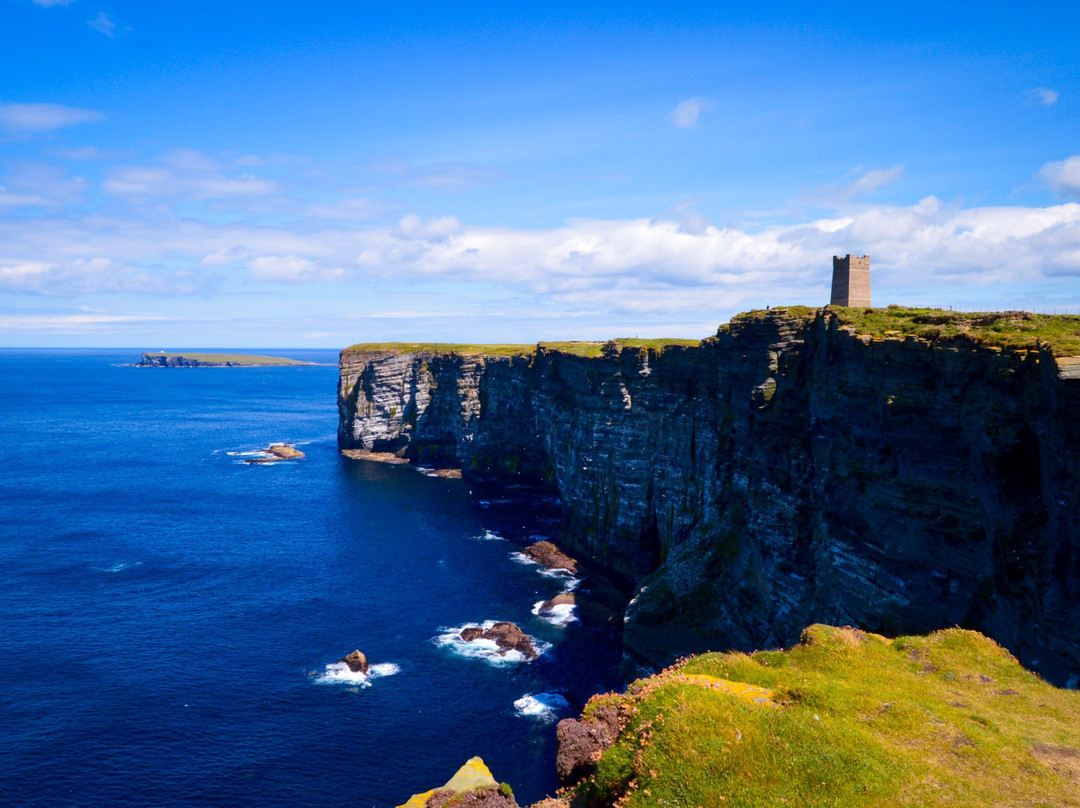 Marwick Head RSPB Nature Reserve景点图片