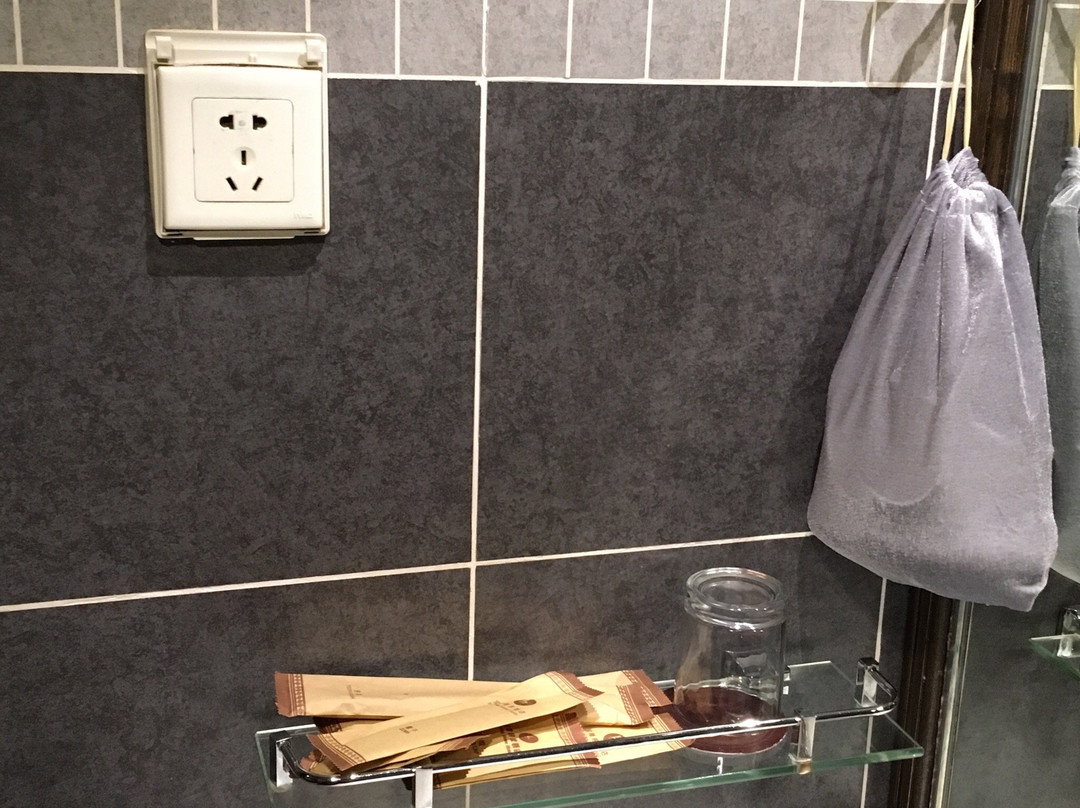 上海宝隆居家酒店牡丹江路店主图