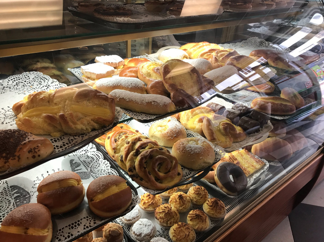 Alfonso Bakery & Coffee Shop