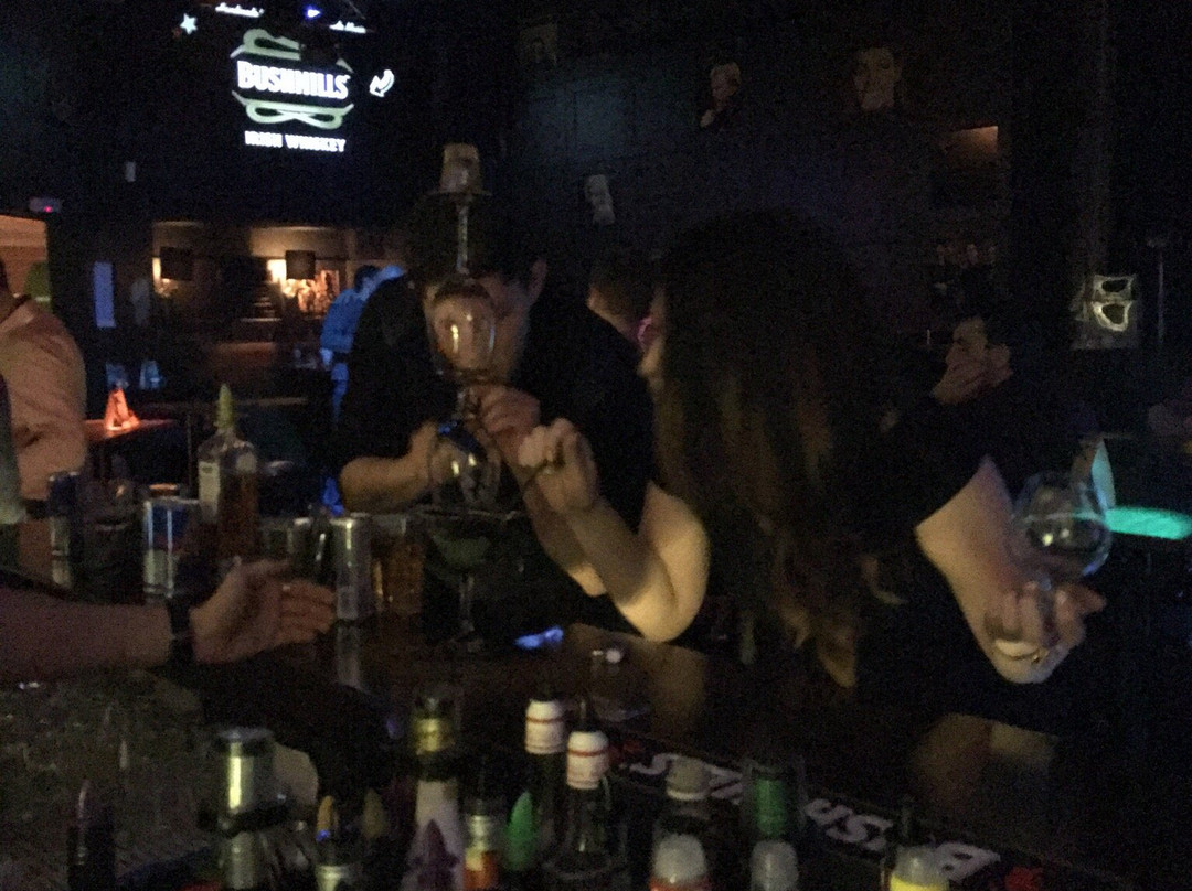 Karaoke Bar景点图片
