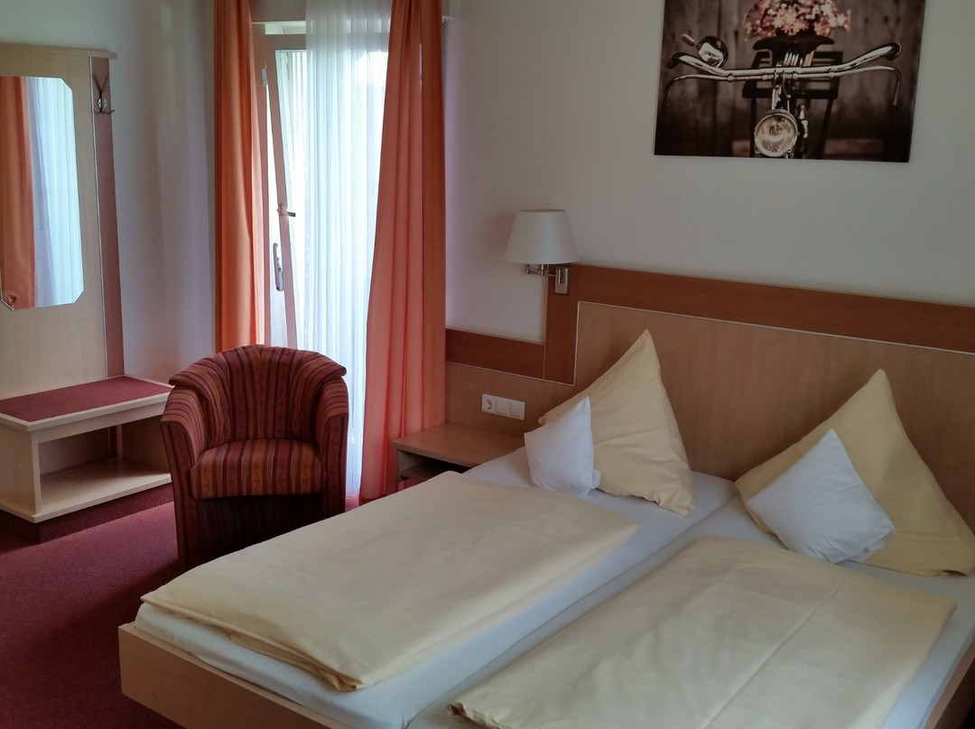 Hotel Garni Metzingen主图