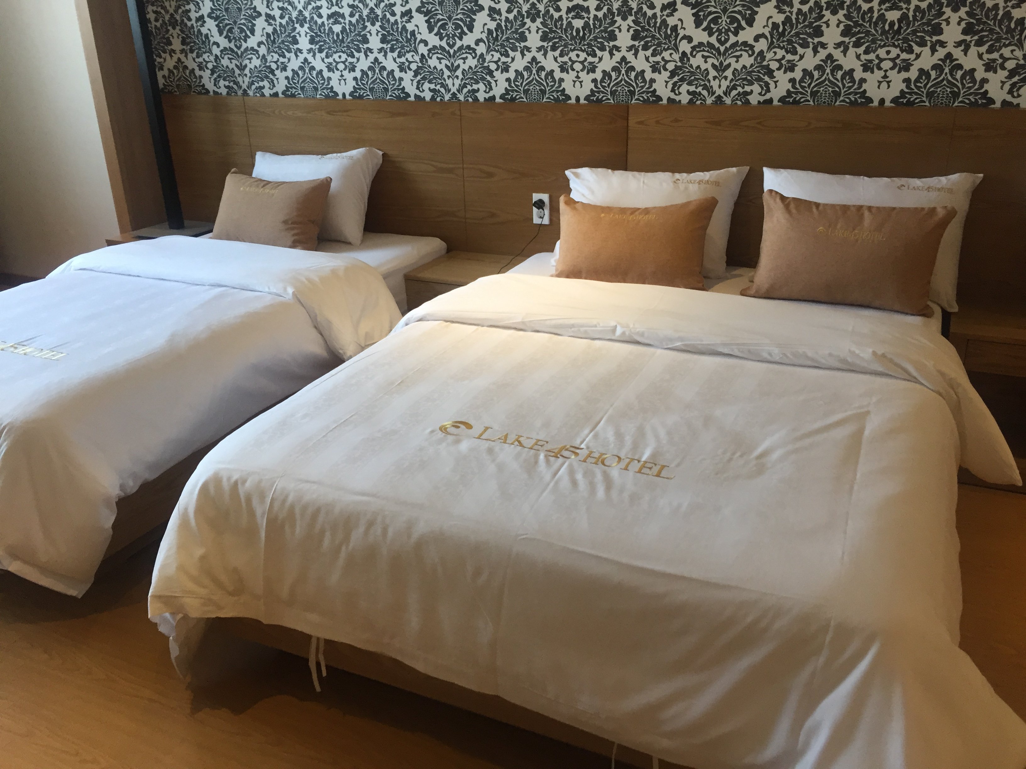 Lake 45 Hotel-官方