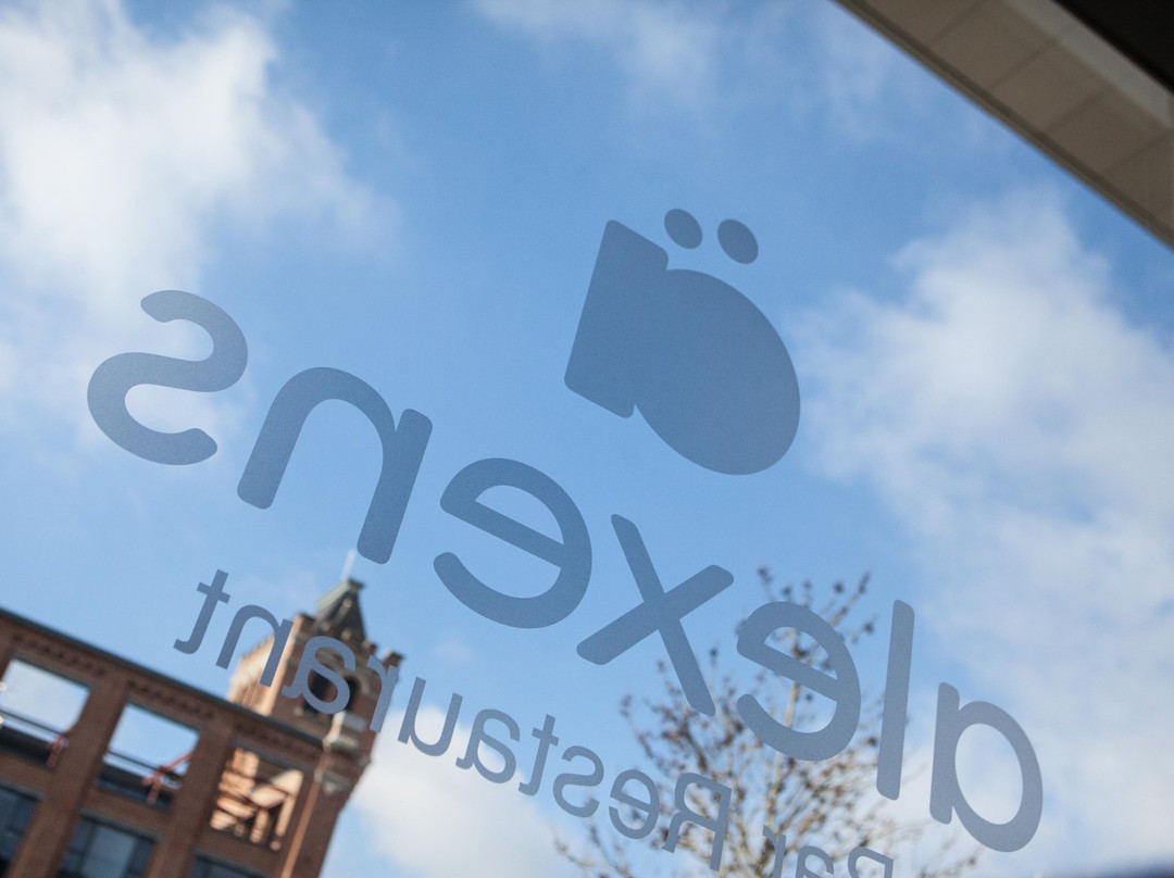 Alexens Bar Restaurant