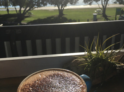 Omokoroa Beach餐馆和美食-Beached On Blue