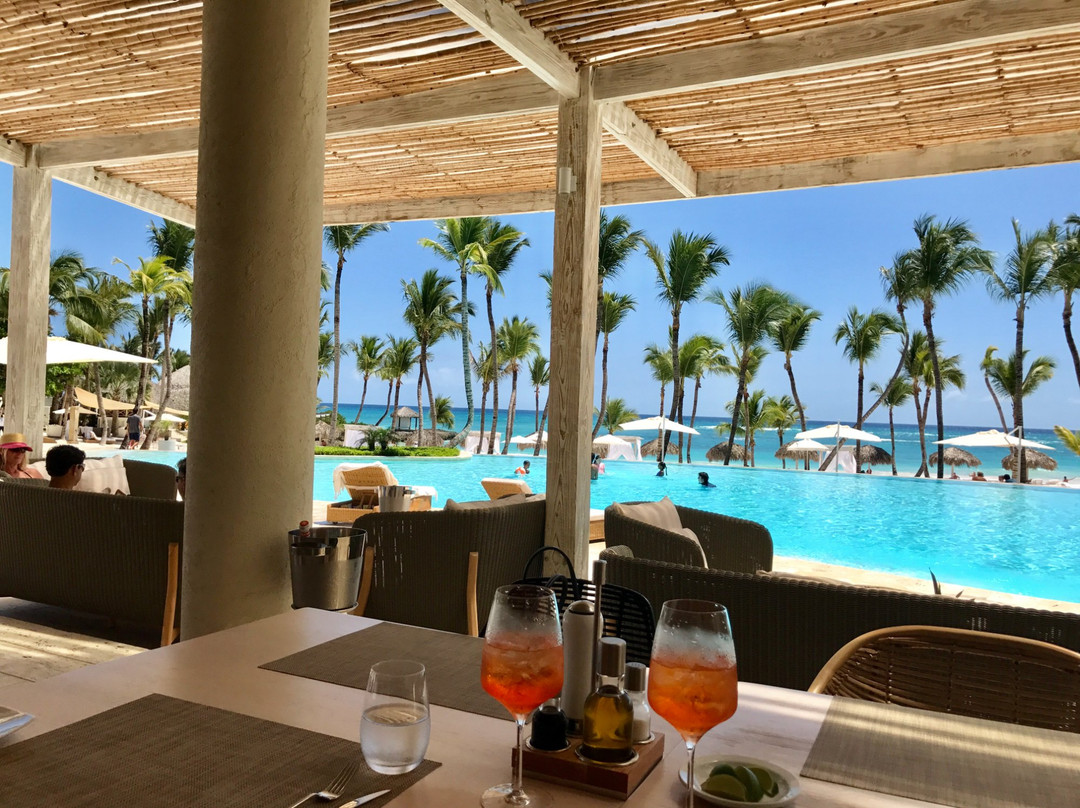 Boca de Yuma餐馆和美食-Blue Grill + Bar at Eden Roc