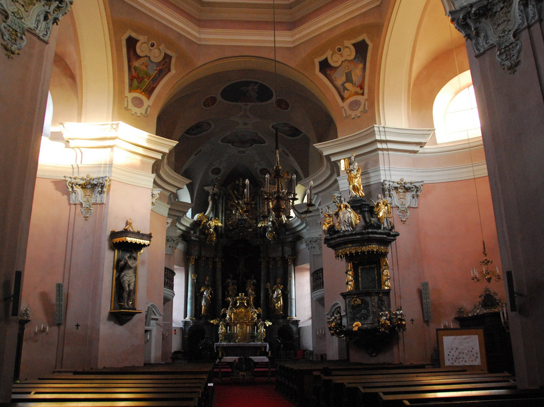 Kirche Zum Heiligen Kreuz景点图片