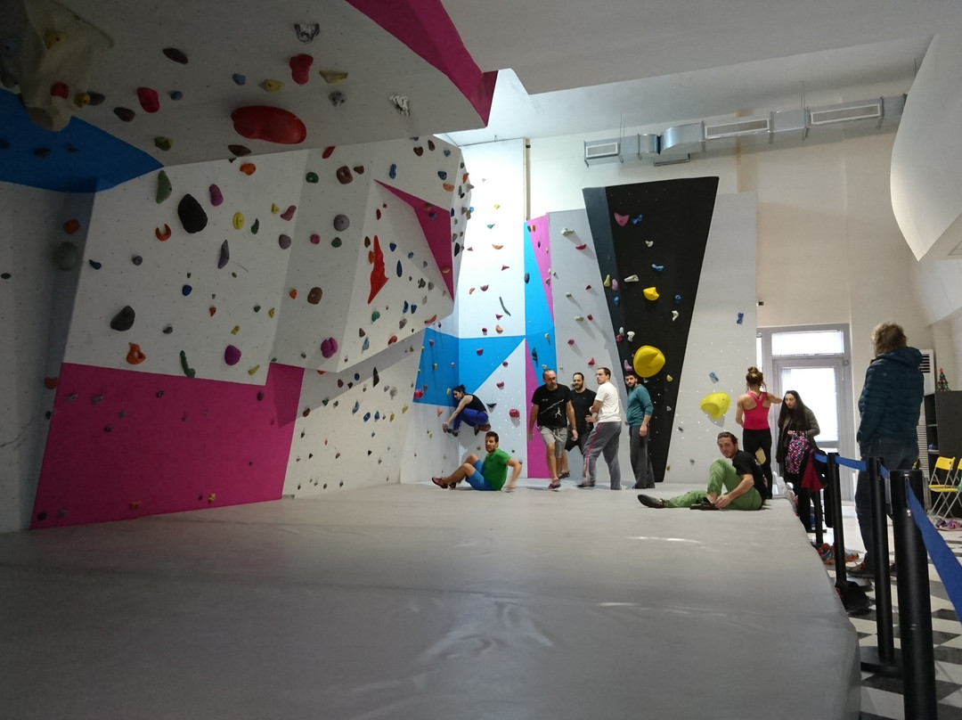 PXP Climbing Wall-塞萨洛尼基必去景点