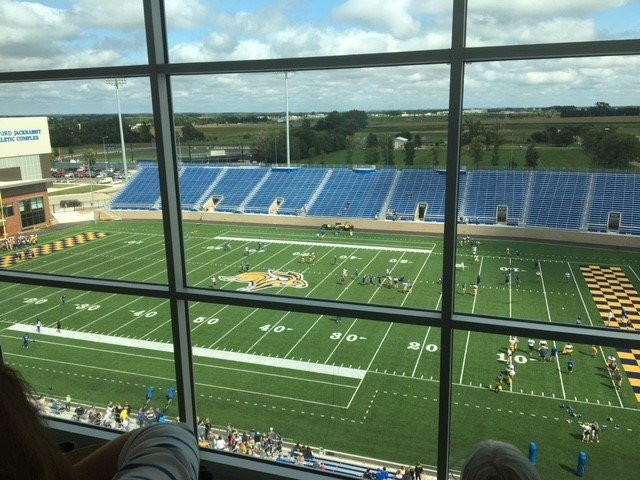 Dana J Dykhouse stadium-Brookings必去景点