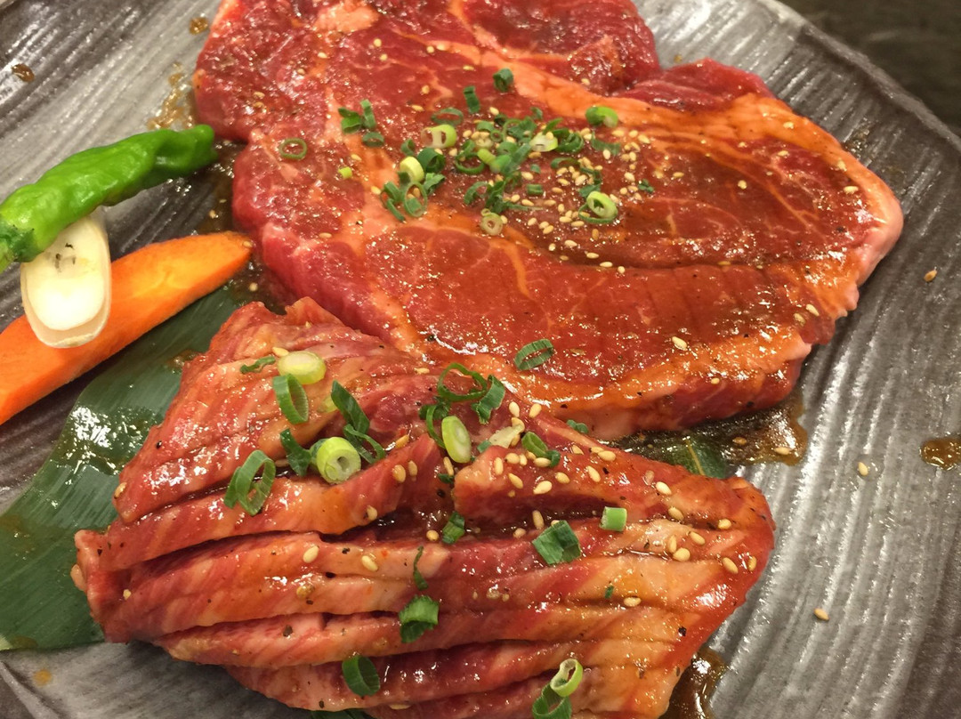 炭火焼肉 蔵 庵