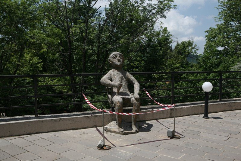 Sculpture the Toaster-西格纳吉必去景点
