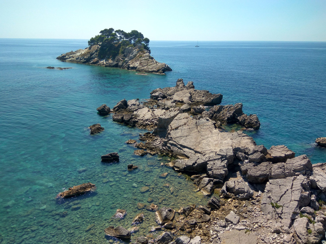 Petrovac Kayak Club-Petrovac必去景点