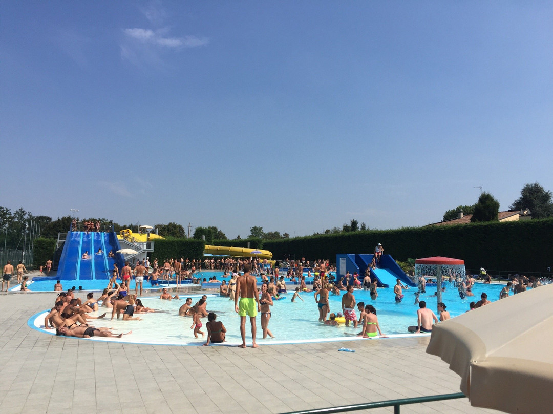 Oplà Acquabeach Village景点图片
