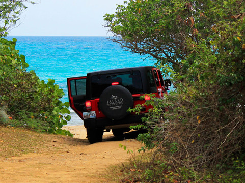 Blue Waters Caribbean Adventures-维切克岛必去景点