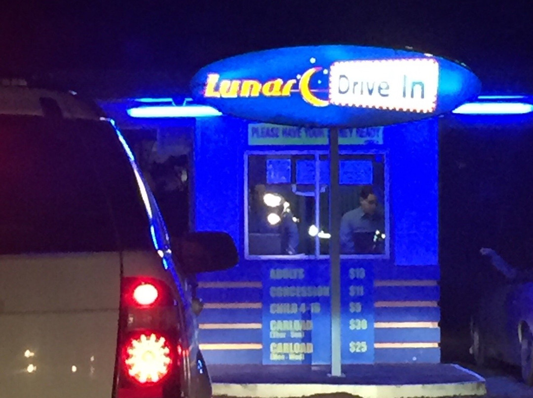 Lunar Drive In-丹顿农必去景点