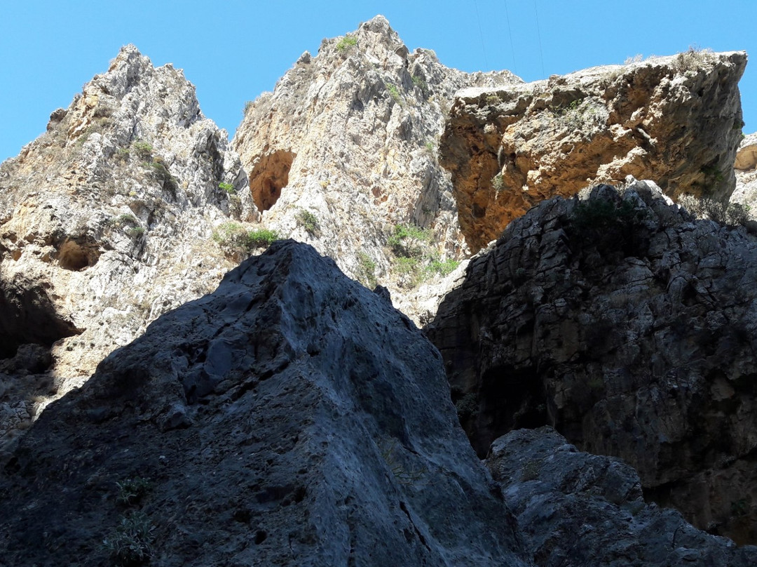 Gerani旅游景点-Petres Gorge
