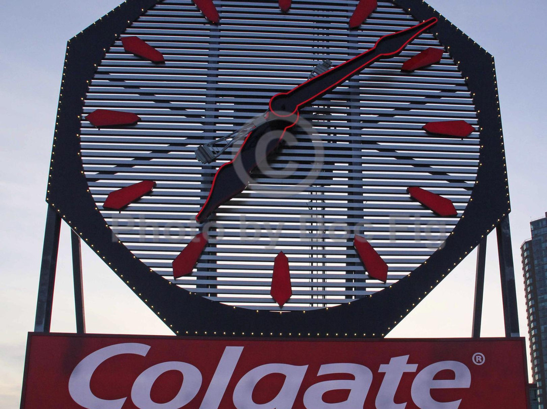 New Jersey Colgate Clock景点图片