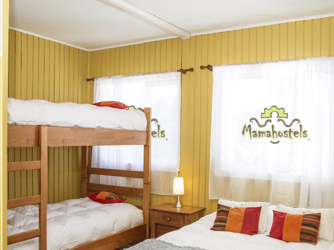 Mamahostels