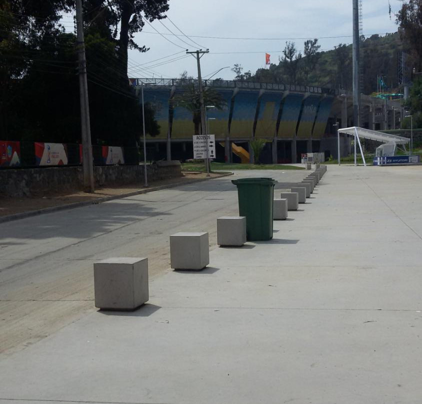 Estadio Sausalito-比尼亚德尔马必去景点