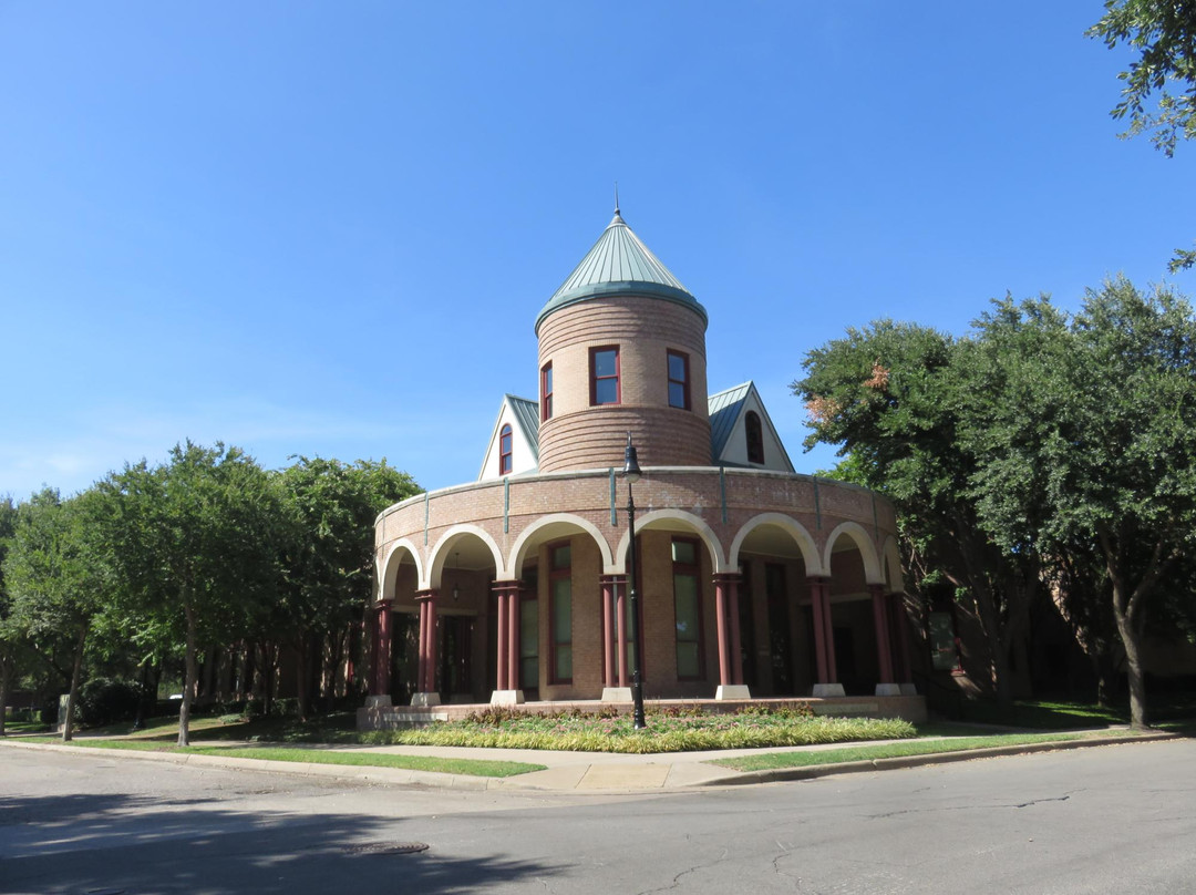 Swiss Avenue Historic District-达拉斯必去景点