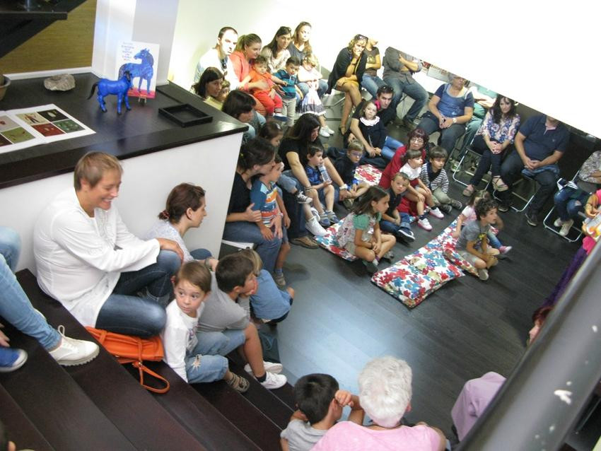 Livraria Gigões & Anantes景点图片