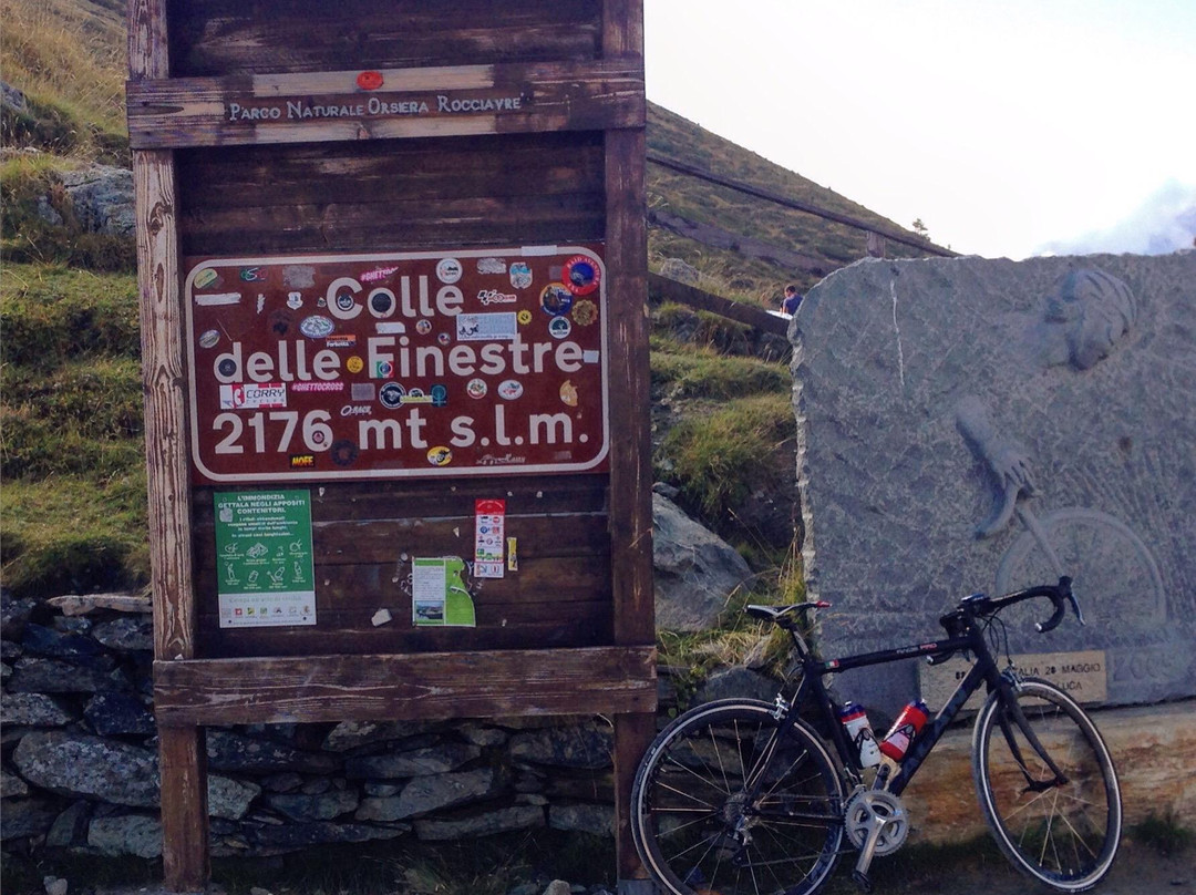 Colle delle Finestre景点图片