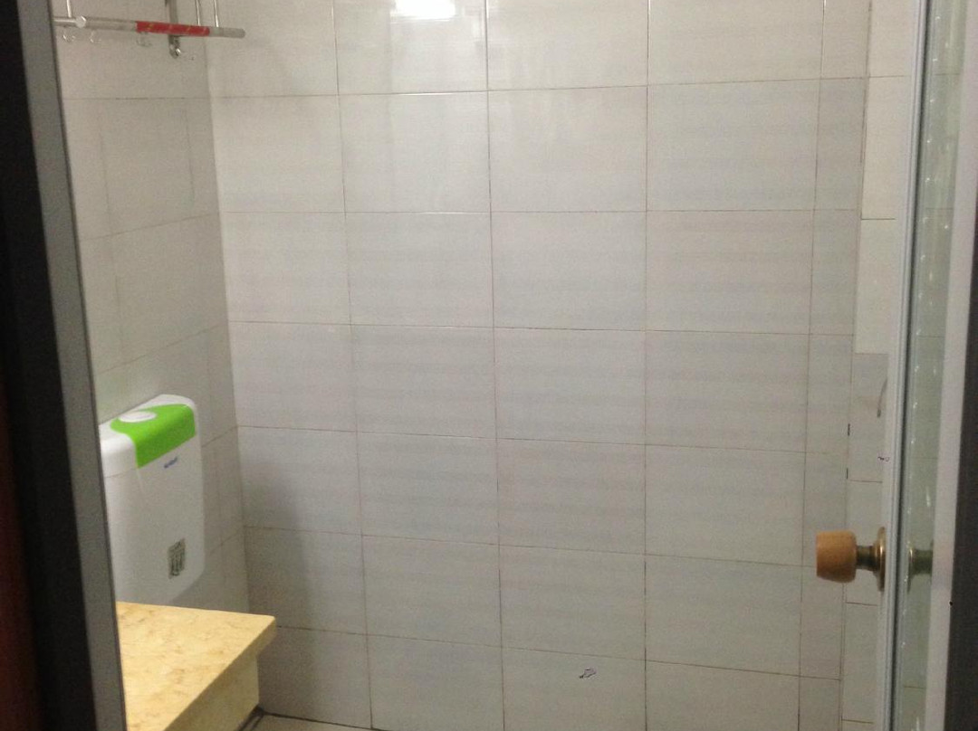 华洲度假酒店主图