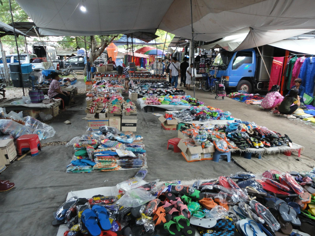 Sanpatong buffalo market-讪巴东必去景点