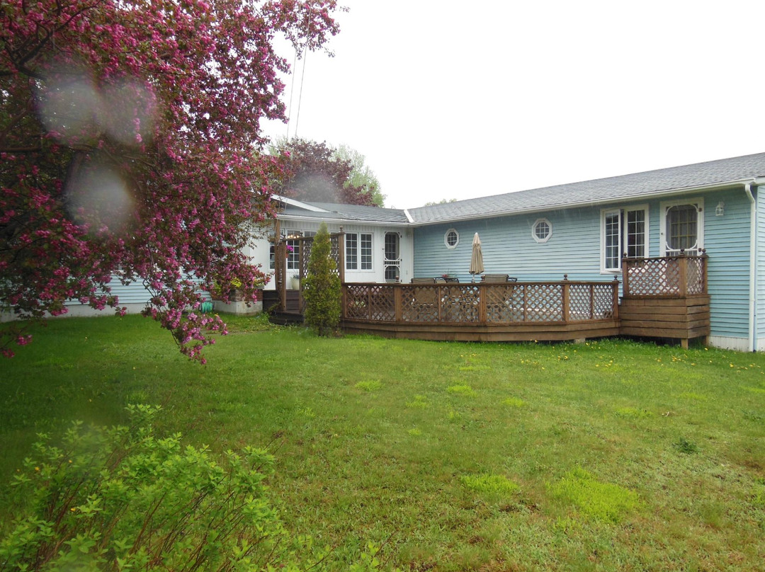 Lakeview Bed and Breakfast主图