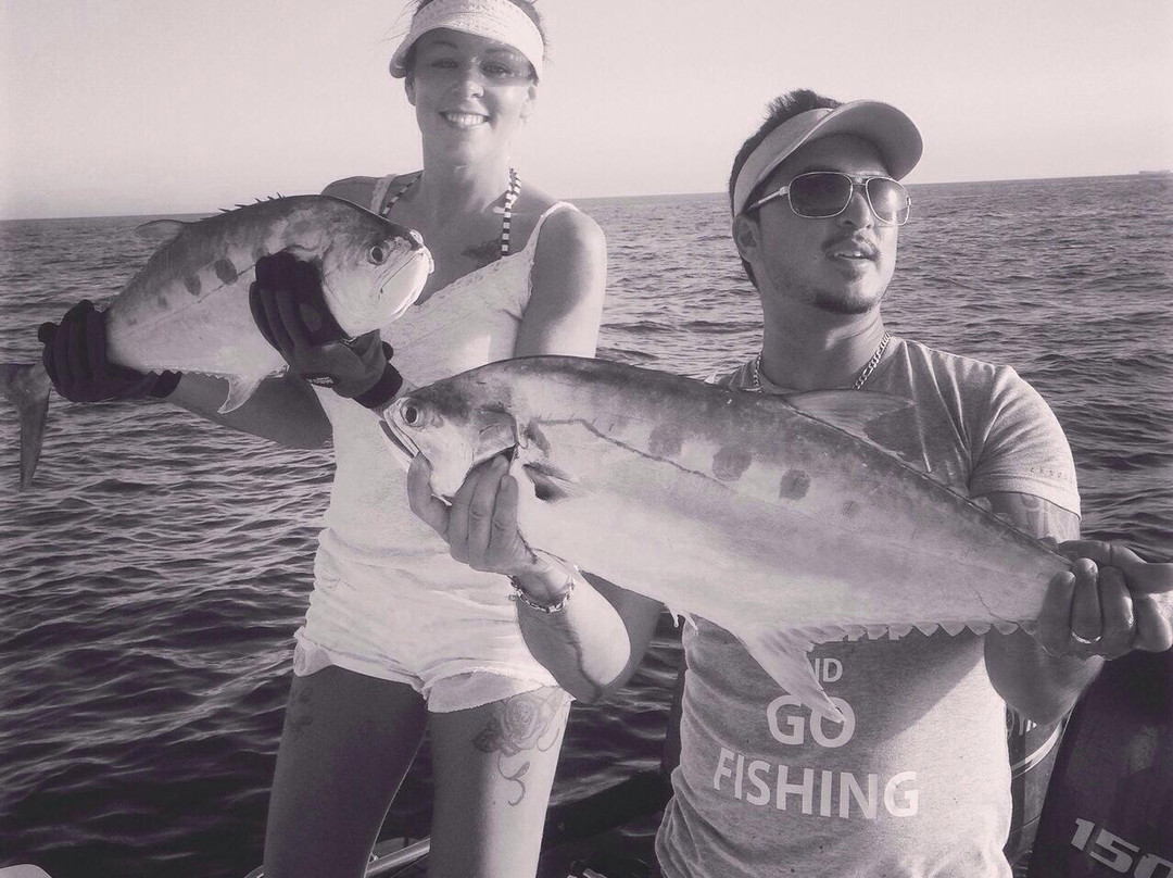 Go Fishing Tours景点图片