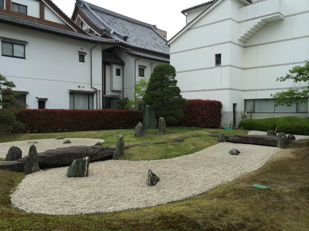 伊丹市旅游景点-Itami City Museum of Art, History and Culture