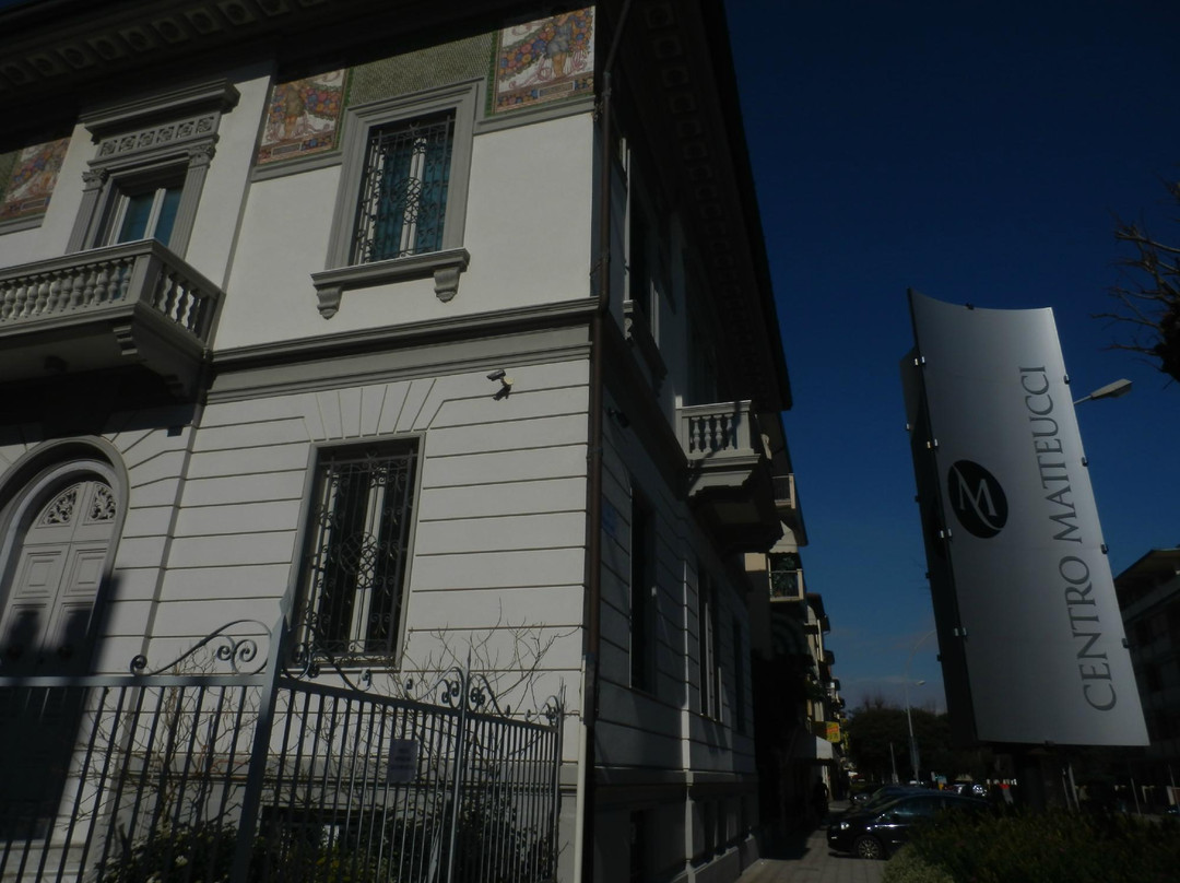 Centro MATTEUCCI-维亚雷焦必去景点