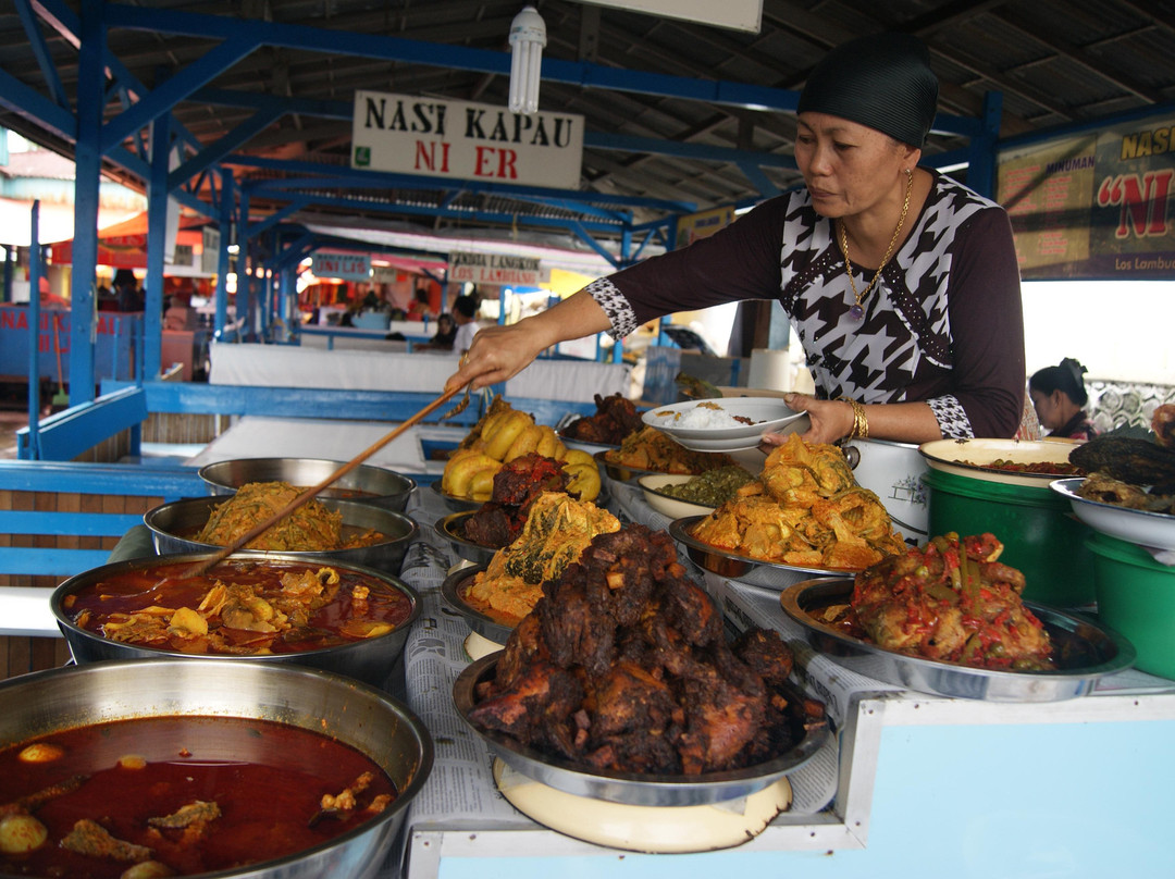 Pasar Atas Bukittinggi-武吉丁宜必去景点