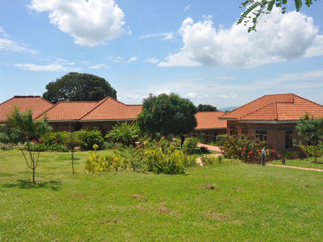 Green Meadows Hotel