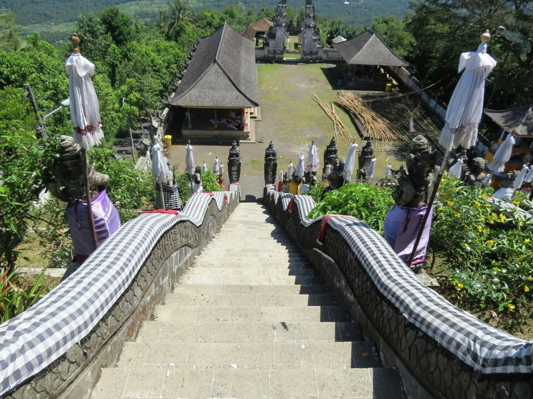 Lempuyang寺-阿邦岛必去景点