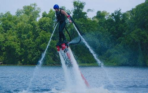 Canadian Jetpack Adventures-西尔万湖必去景点