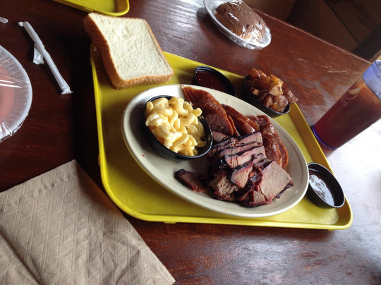 Atascocita餐馆和美食-Tin Roof B-B-Q