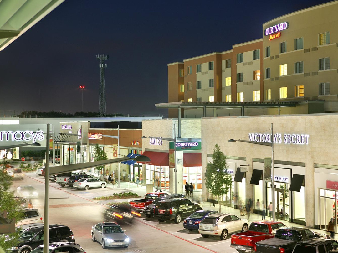 Pearland Town Center-皮尔兰必去景点