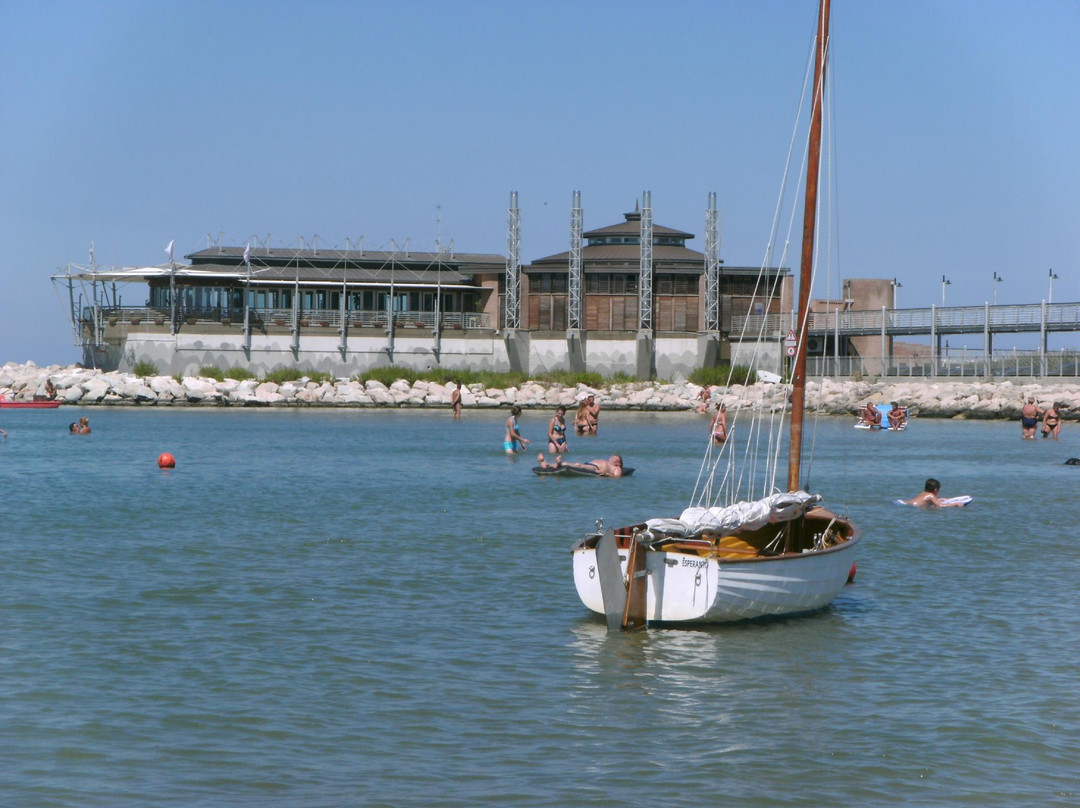 Lido San Giuliano-里米尼必去景点
