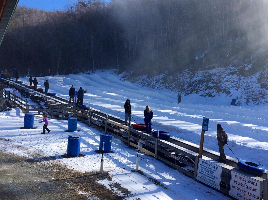 Jonas Ridge Snow Tubing-Jonas Ridge必去景点