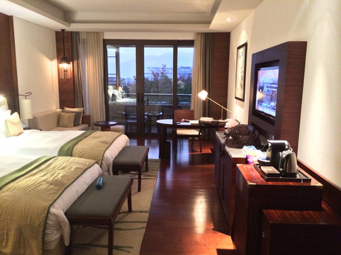 海棠湾9号行政楼主图