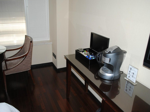 上海外滩中星君亭酒店主图