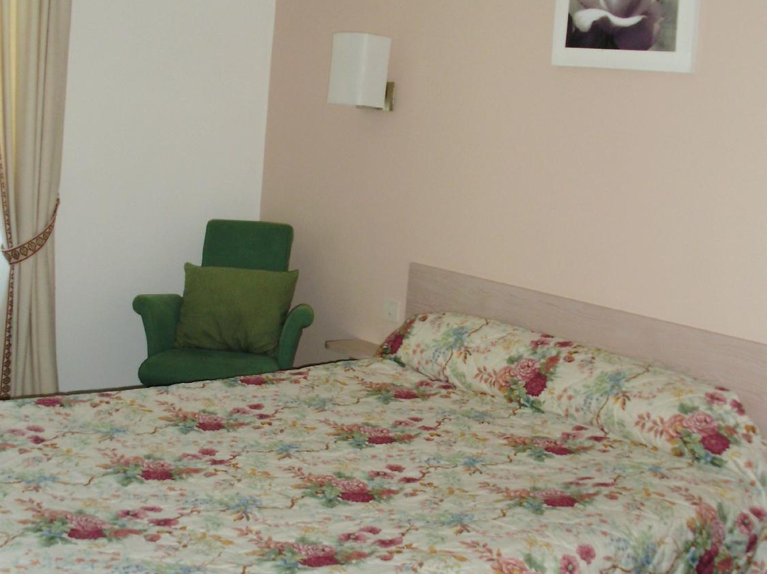 Hotel La Maison Blanche主图