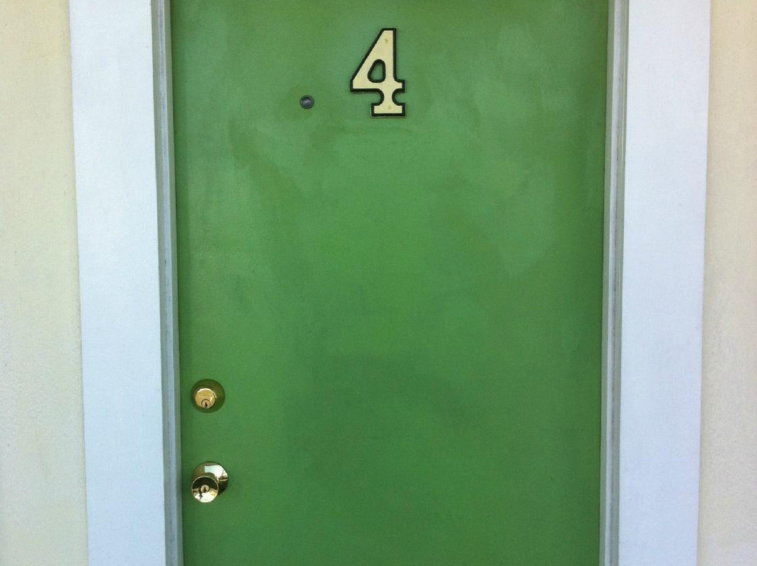 Cypress Tree Motel主图